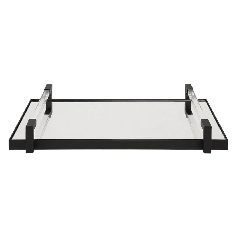 Track lighting for retail window displaysDeki Tray