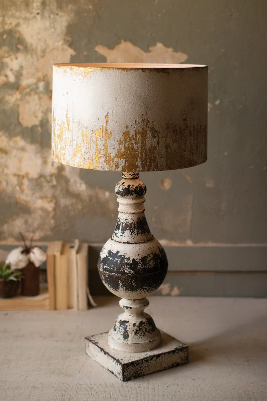 Track lighting for retail window displaysKalalou CCG1551 Distressed Metal Farmhouse Table Lamp with Matching Shade